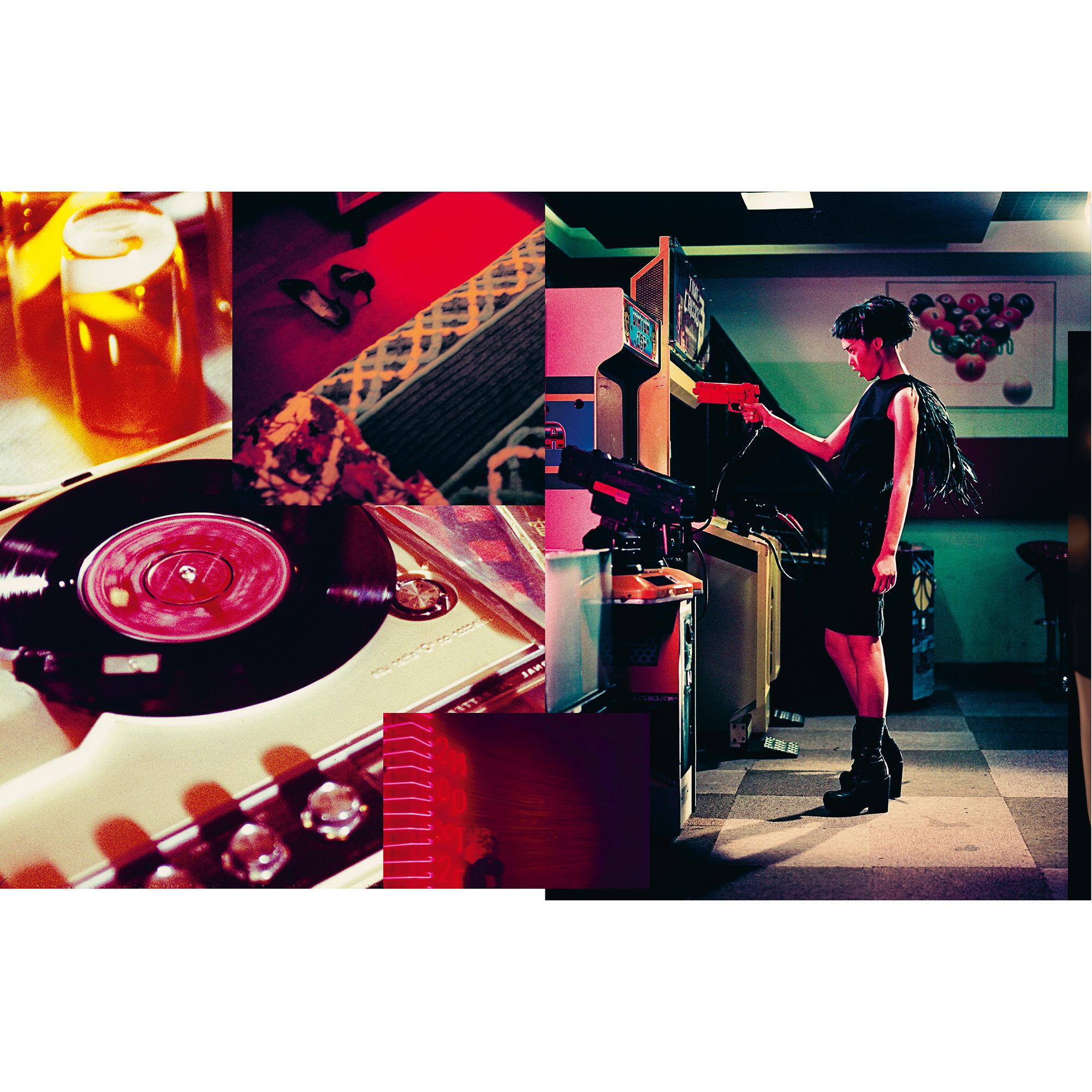Fashion Eye Shangai - Livros e Papelaria | LOUIS VUITTON ®